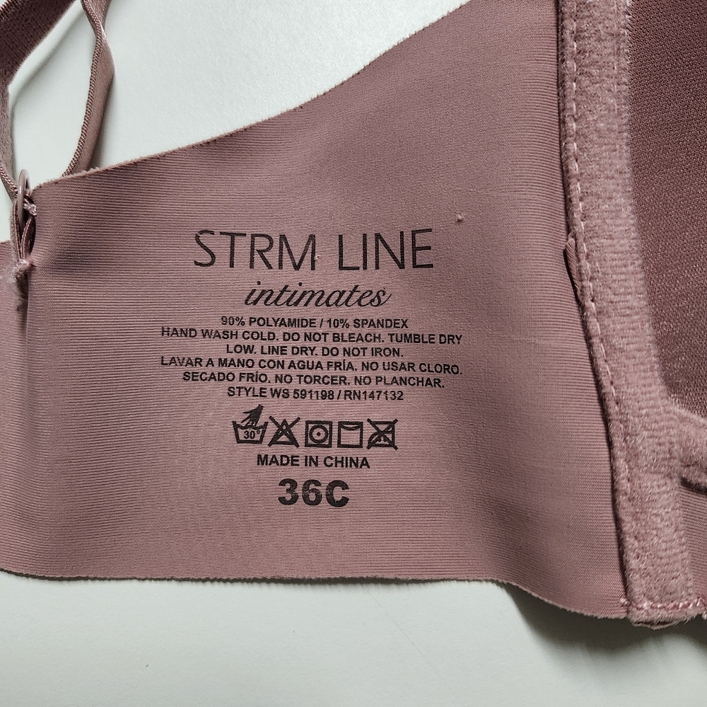 NWOT Lace Trim Bra - Picture 4 of 4